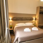 Testata con decoro legno